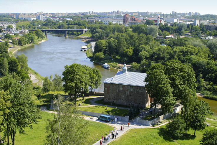 Городские парки повторно обработают от клещей