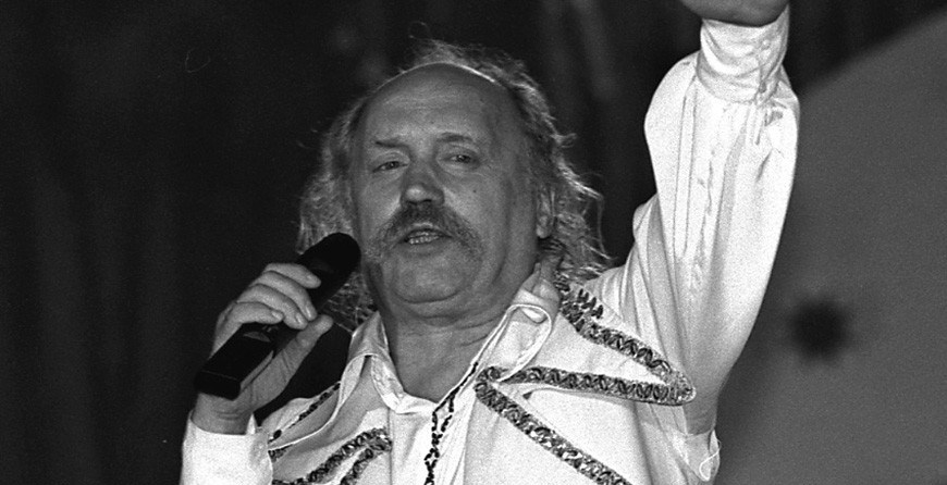 Телепремьера спектакля "Песняр" памяти Владимира Мулявина состоится 16 мая на "Беларусь 3"
