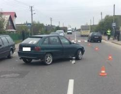 В Слониме легковушка на переходе сбила школьницу