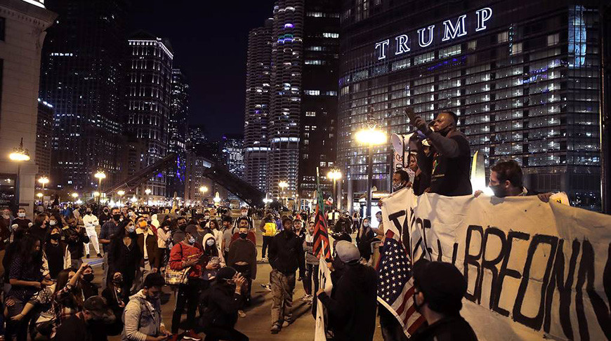 Штурм Капитолия, США без интернета, победа Байдена и реакция мировых лидеров – хронология событий