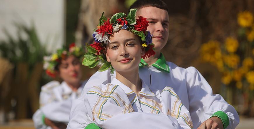 Поздравление Гродненского облисполкома и областного Совета депутатов с Днем работников культуры