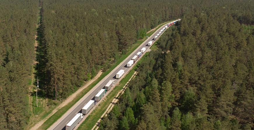 Выезда из Беларуси в ЕС на границе ожидает более 2,1 тыс. фур