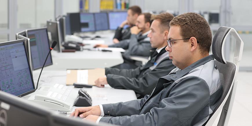 Александр Лукашенко поздравил работников и ветеранов энергетической отрасли с Днем энергетика