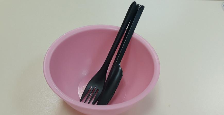 МАРТ актуализировал перечень запрещаемой в общепите пластиковой посуды