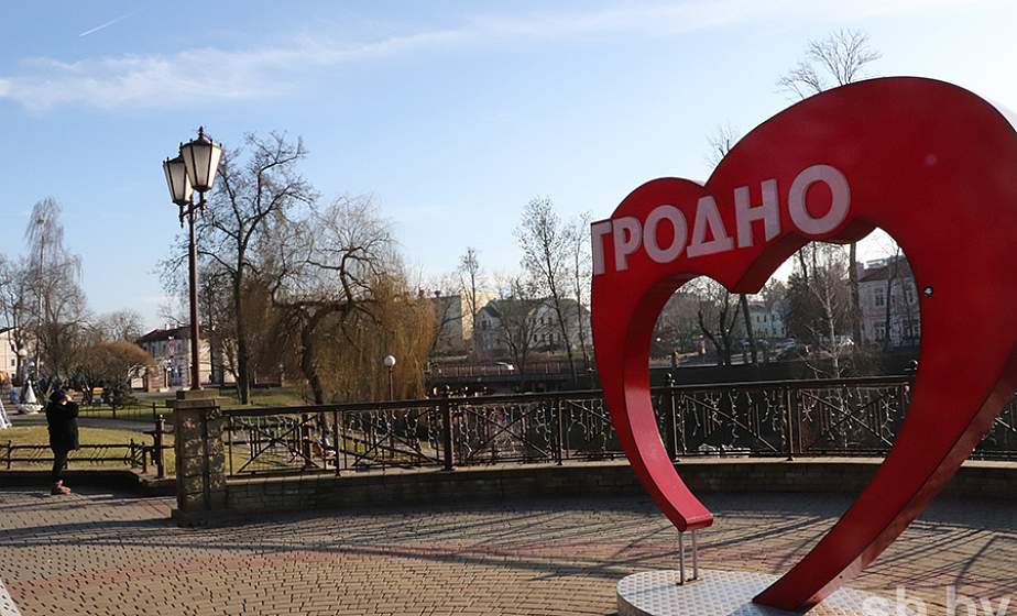 Сниженная арендная ставка и ожидание позднего сезона. Как турфирмы справляются без туристов?