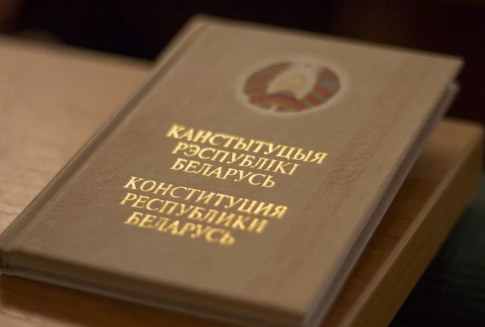 Сенатор Екатерина Серафинович об обсуждении Конституции: в генетической памяти народа – матрица добра и справедливости