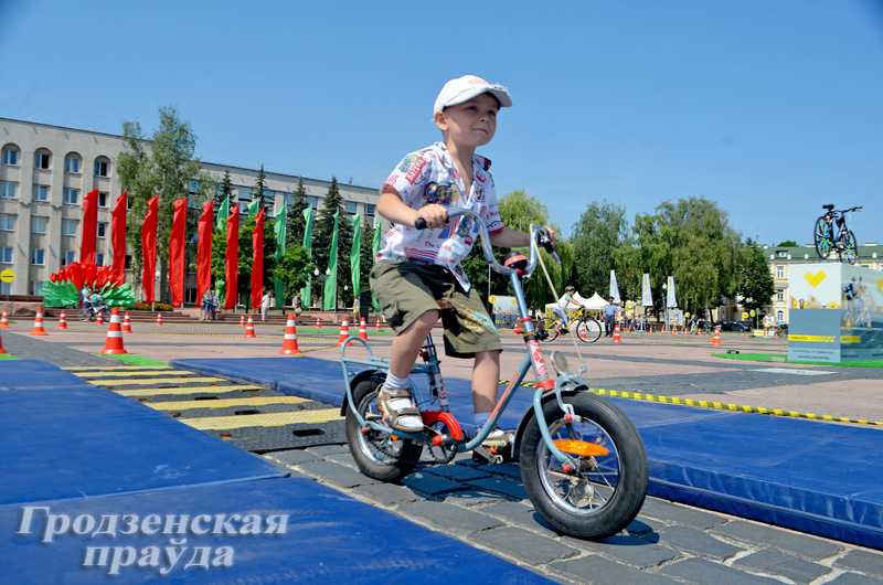 Любой гродненец мог получить «велоправа»