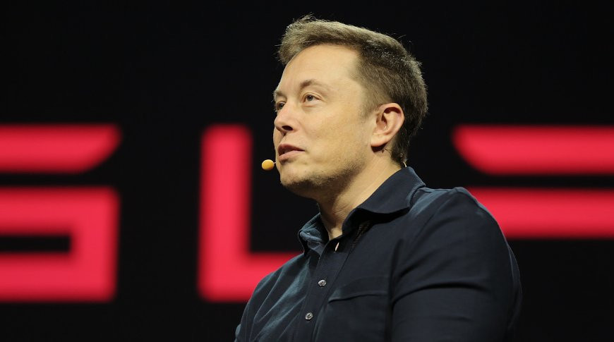 Илон Маск продал 22 млн акций Tesla на сумму $3,6 млрд