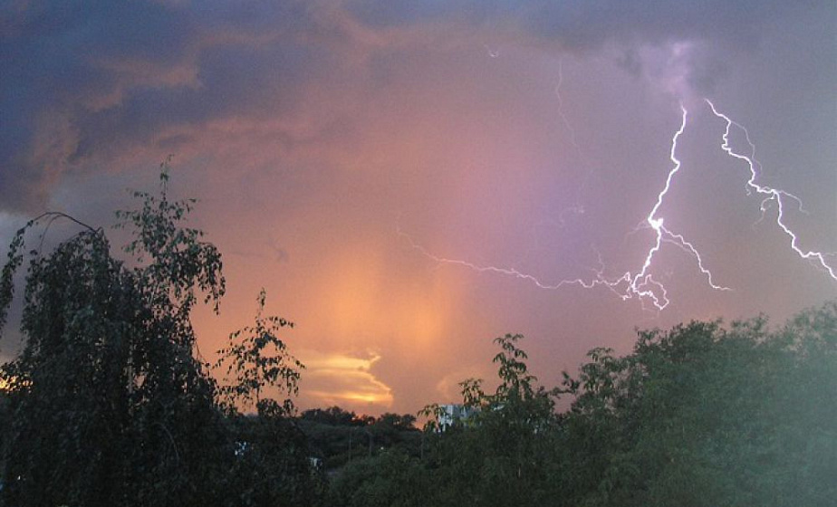 Белгидромет предупреждает белорусов о грозах