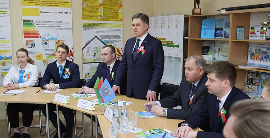 Игорь Петришенко призвал учителей дополнять уроки местными фактами об истории ВОВ