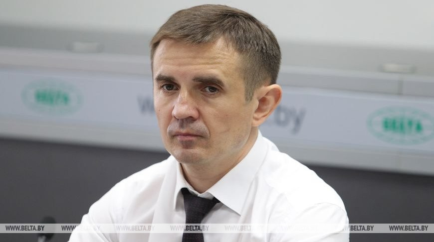 Минобразования разъяснило механизм поступления в вузы по единым программам выпускников ССО