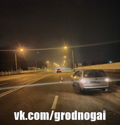В Лиде пенсионерка перебегала дорогу и попала под авто. С переломали ее госпитализировали 