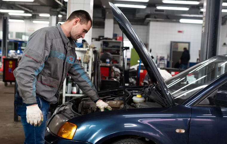  Первый снег обещают уже скоро. Как подготовить автомобиль к зиме? 