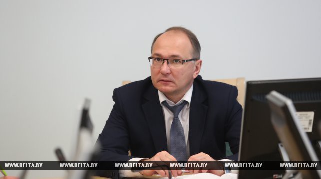 Вопрос изменения минимального страхового стажа не прорабатывается – Минтруда 