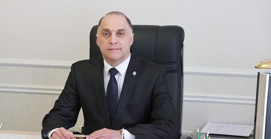 Александр Вольфович: работа над обновленной Концепцией нацбезопасности идет открыто и публично