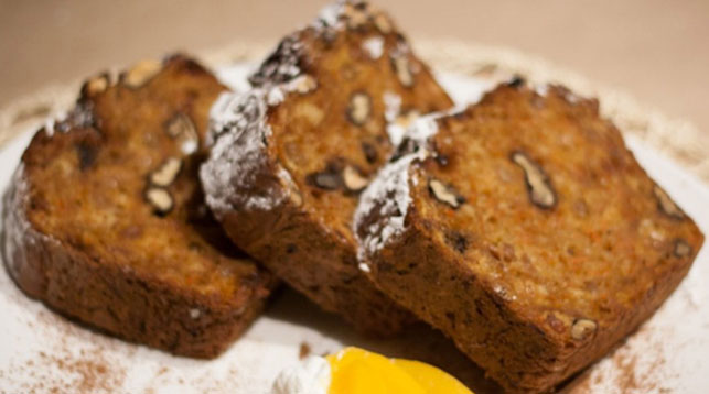  В Милане испекли самый большой в мире рождественский кекс 