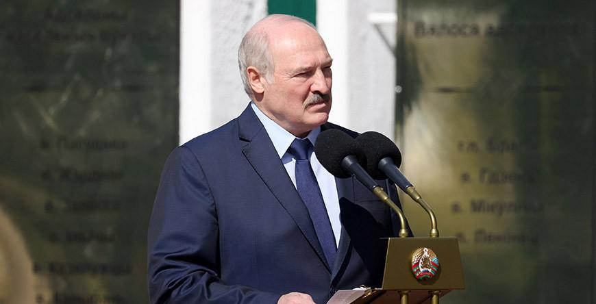 Александр Лукашенко дал дополнительные поручения по благоустройству Брагина и подобных ему городков