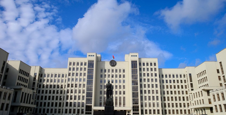Совмин уточнил перечни документов, срок действия которых продлевается