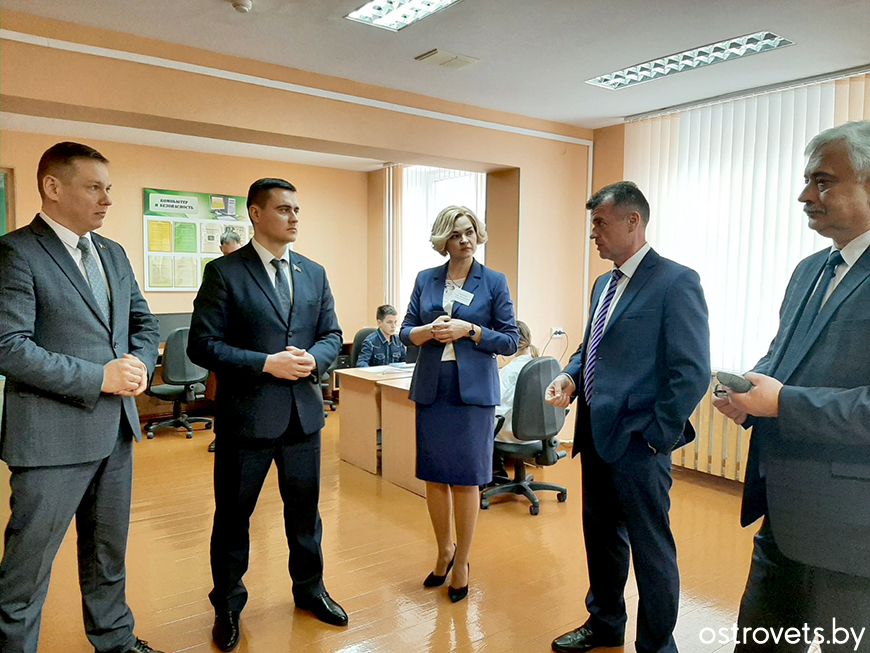 гимназия 1.jpg