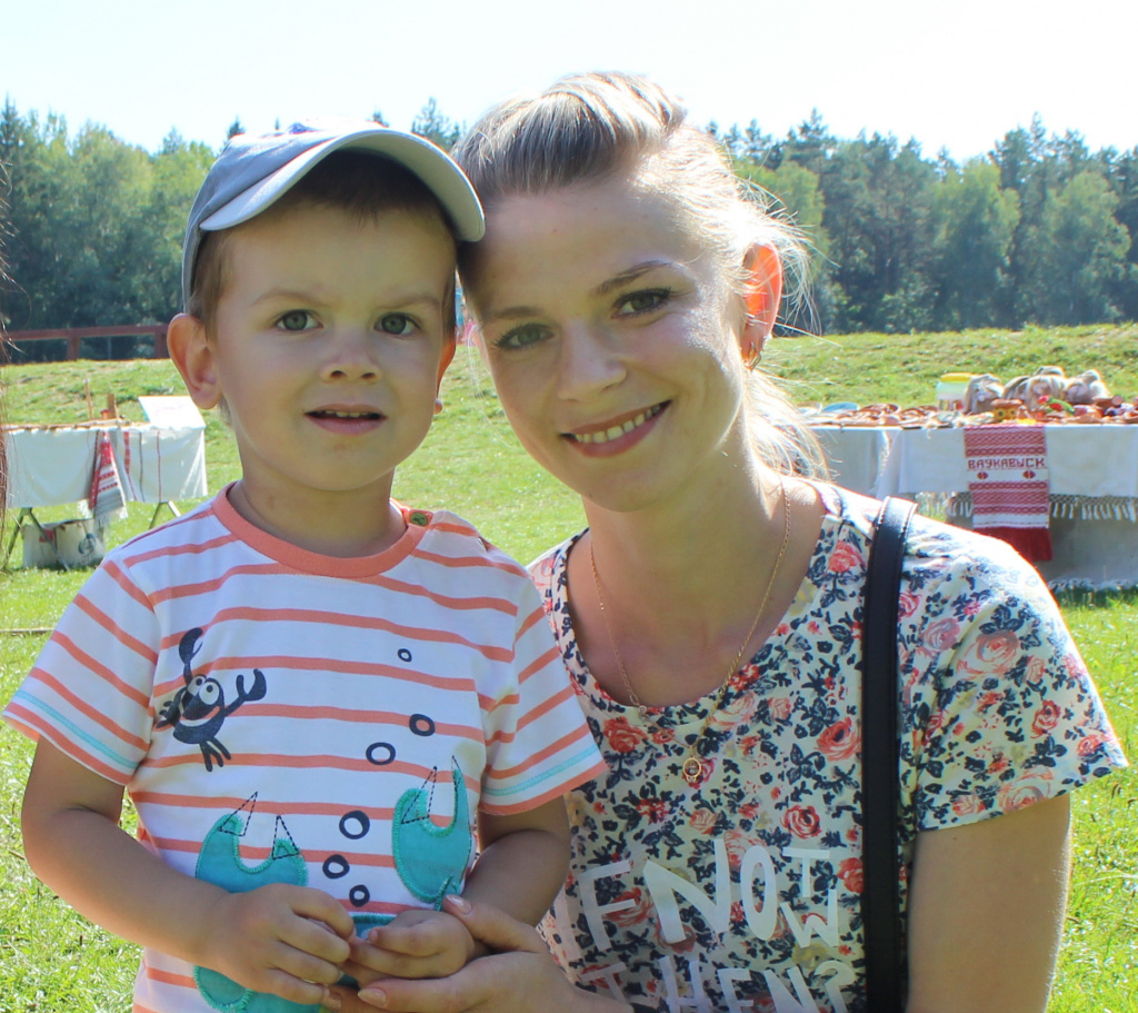 Лешенюк (справа).JPG