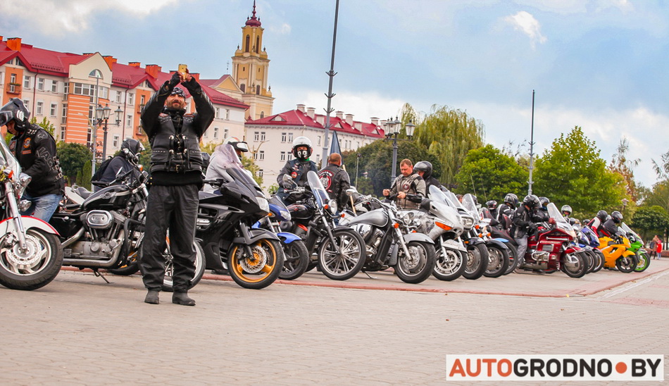 moto-close-2019-02.jpg
