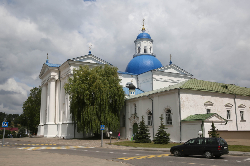 227955-03.JPG