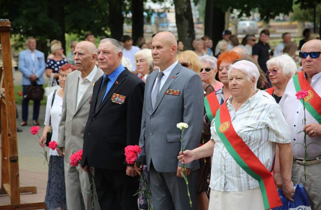 хранители.jpg
