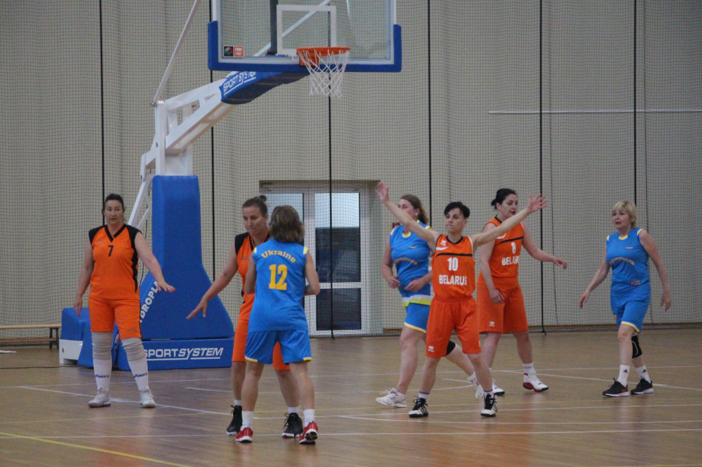 UT6xu9pd7s4.jpg