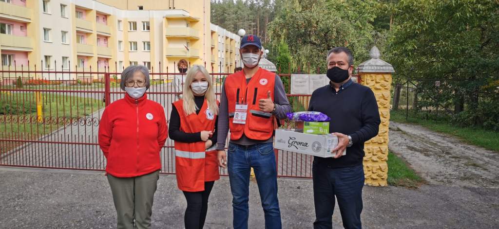 Гродно, подарок для постояльцев Дома - интерната.jpg