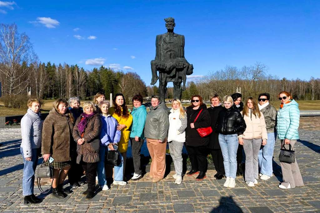 Ивье в Хатыни.jpg