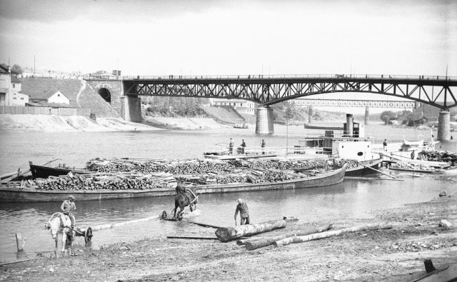 18. Берег Немана мост 1932-1939г jpeg.jpg