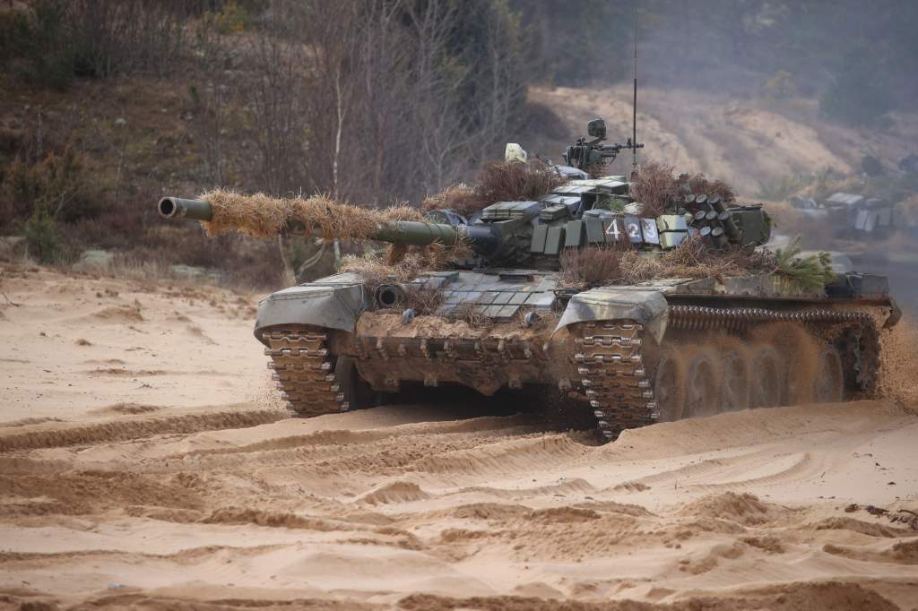 235705-09.JPG
