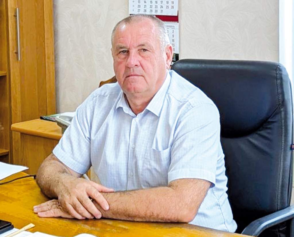 ФОТО ДИРЕКТОРА.jpg