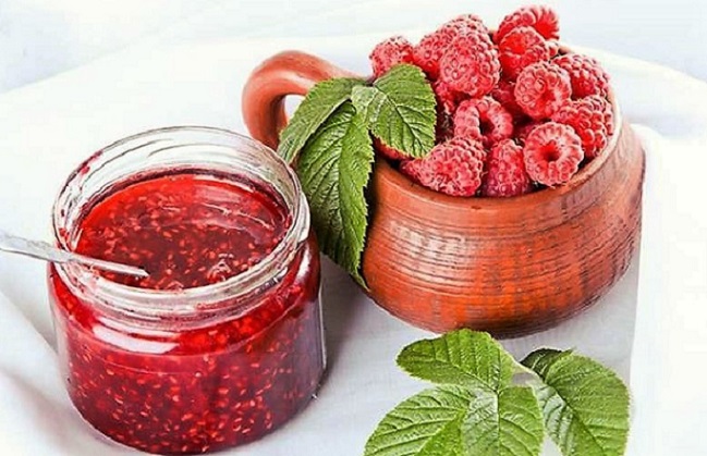 varene-iz-maliny-s-limonom-2-8.jpg