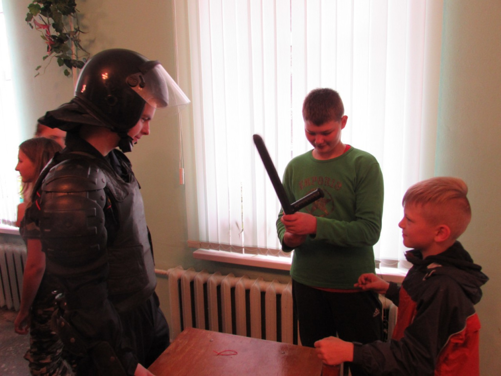 IMG-319b335bbd732d1add72c933635028d5-V.jpg