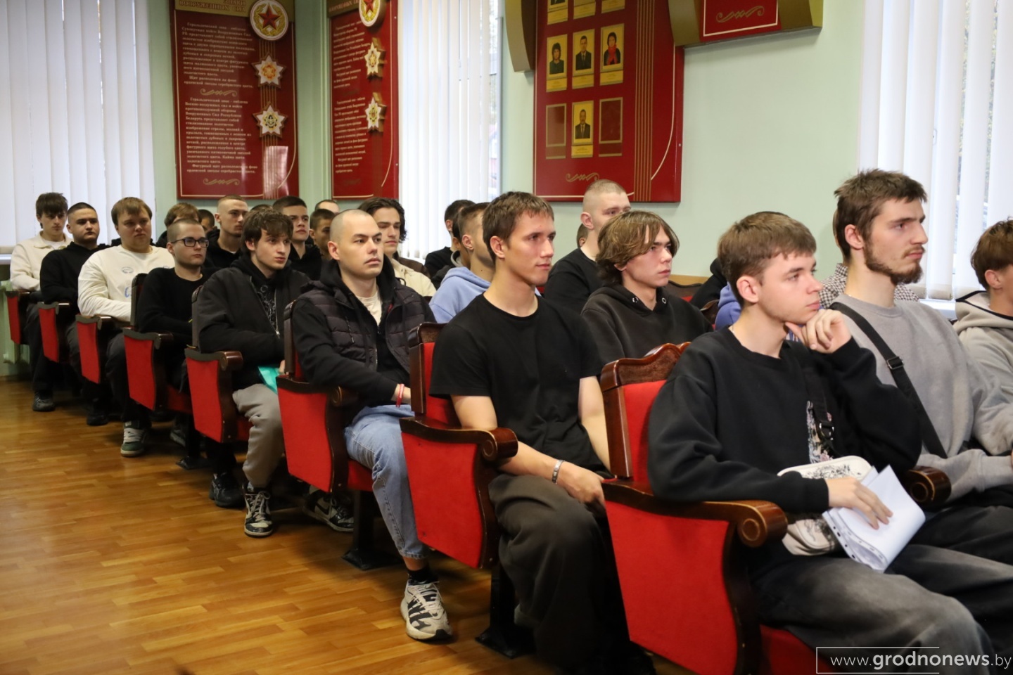 В Гродно провожали будущих солдат