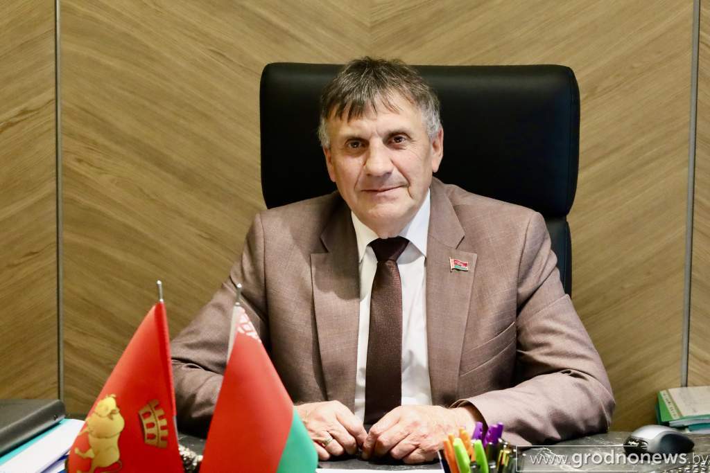 Директор (2).JPG