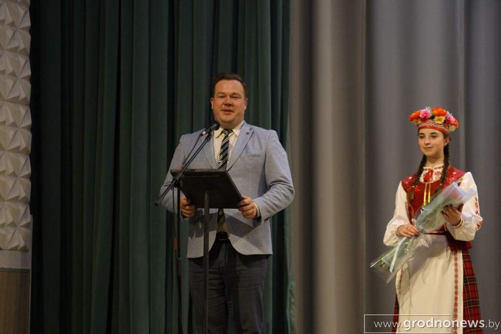 photo_2022-04-01_15-04-14 (4).jpg