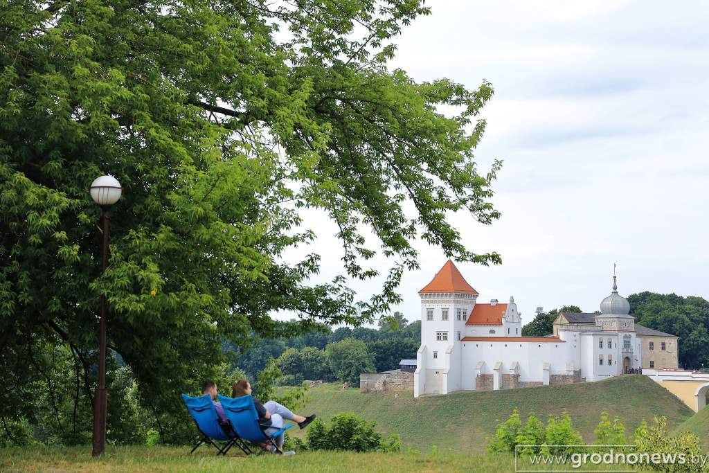 Сквер Дарвина (1).jpg