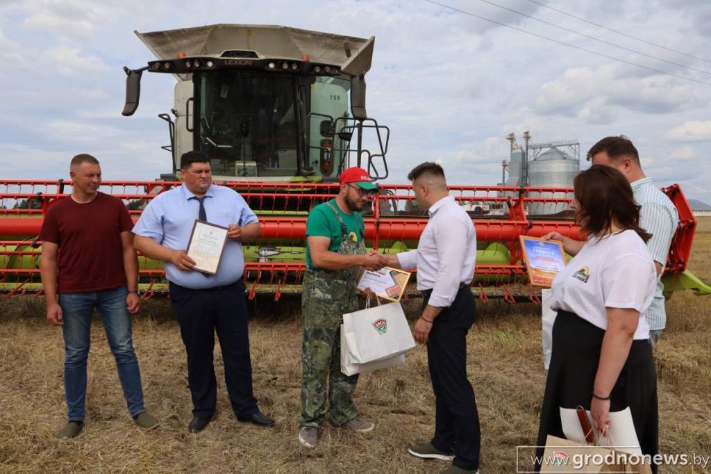 photo_2025-08-05_20-04-14 (2).jpg