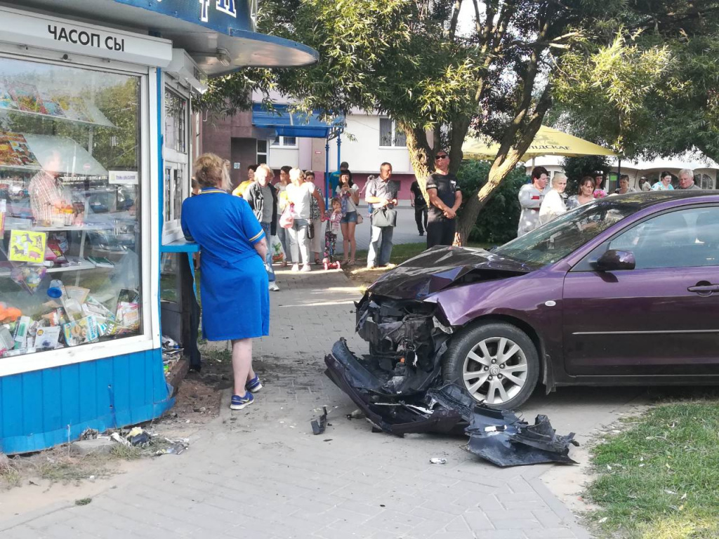 oKnohTiXFN8.jpg