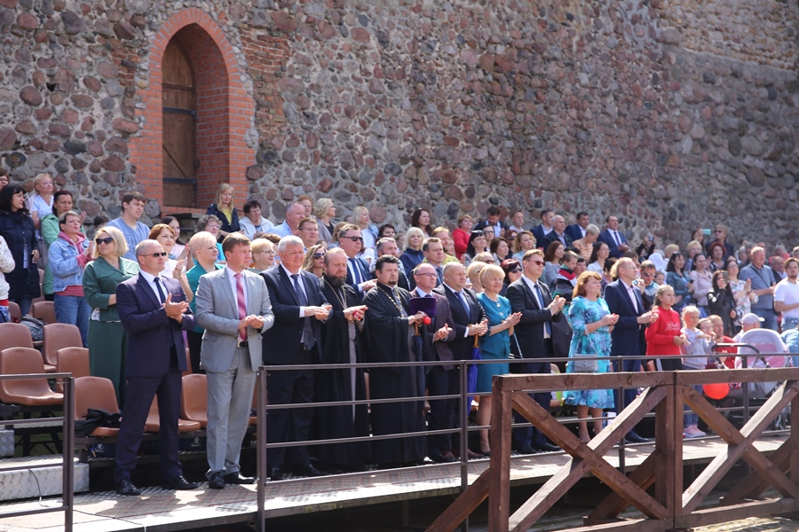 c58fff8c53263ef3b985684279808842.JPG
