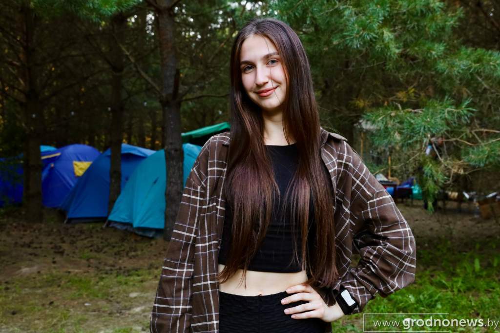 полина.jpg