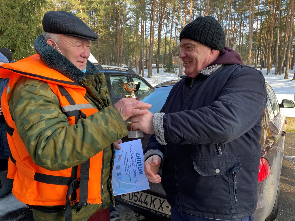 Команда областной станции скорой помощи 2 место.jpg