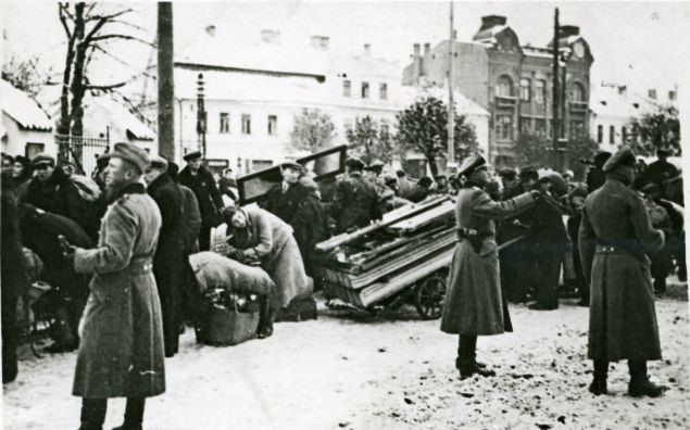 WW2_33_01.jpg