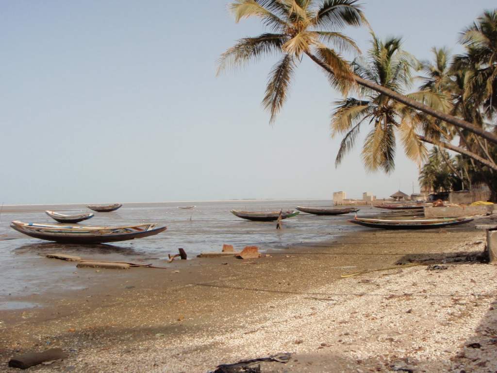 Gambia_C56FR_2010_DX-News.jpg