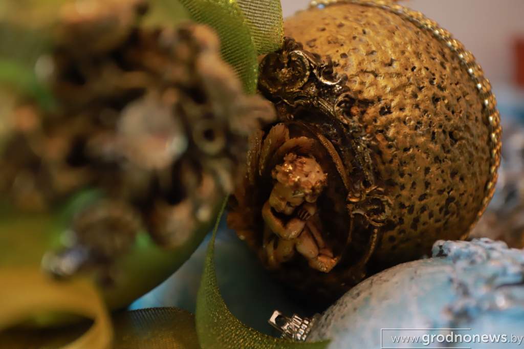 2020-11-27 12.10.23.JPG