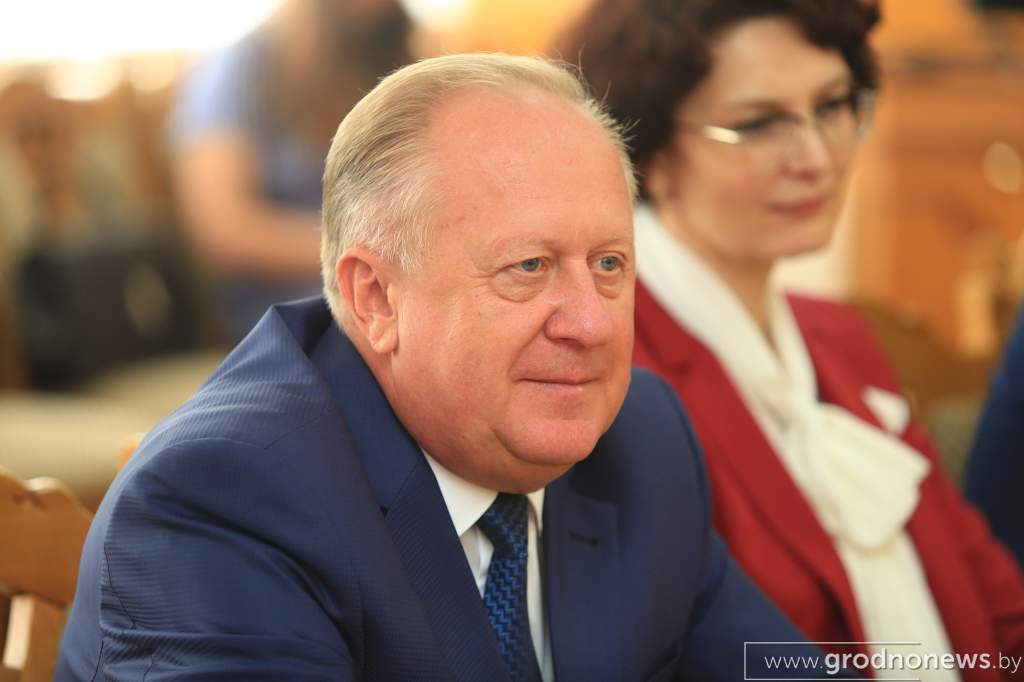 0W1A3530-13-09-19-11-54.JPG