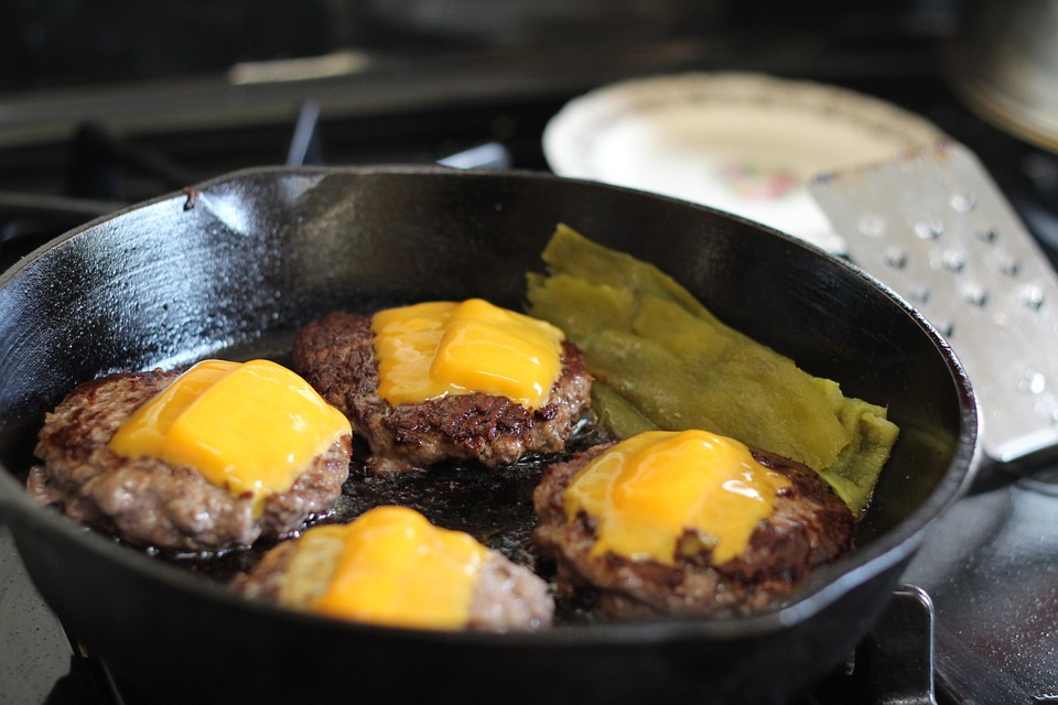 burgers-356170_960_720.jpg