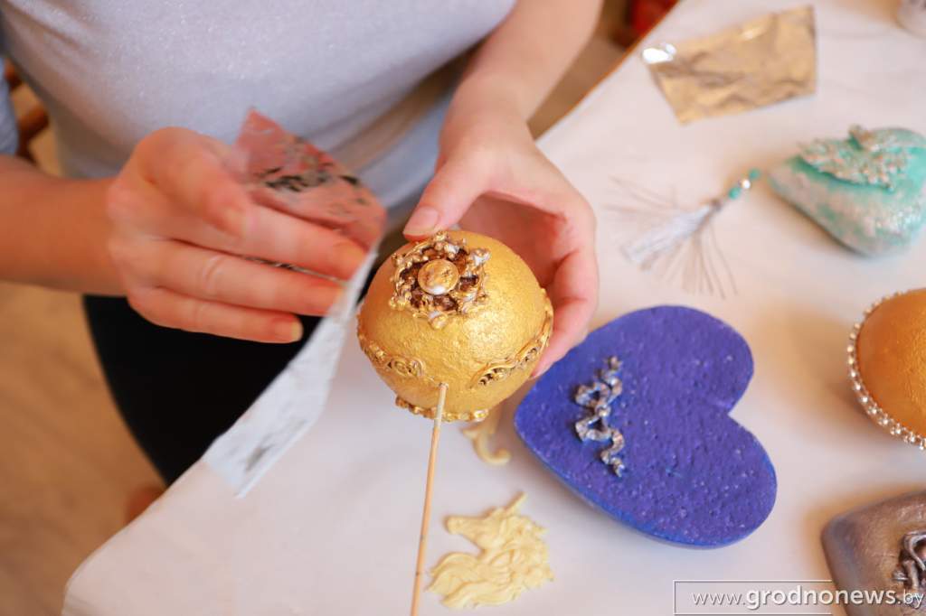 2020-11-27 12.02.18.JPG